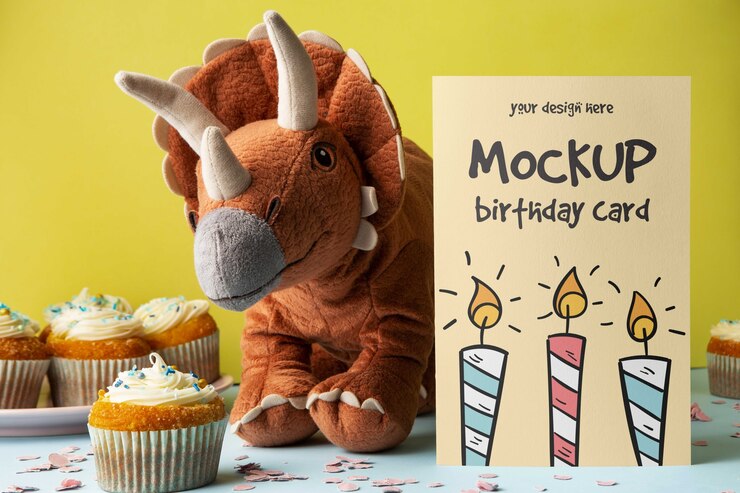 PSD mockup di carta di compleanno con torta