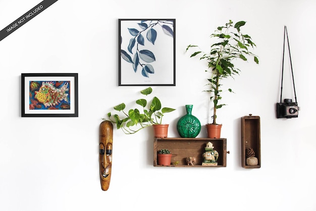 Mockup di cornice da parete con decorazioni e cornici da parete minimali