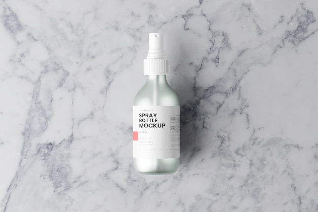 mockup di flaconi spray cosmetici