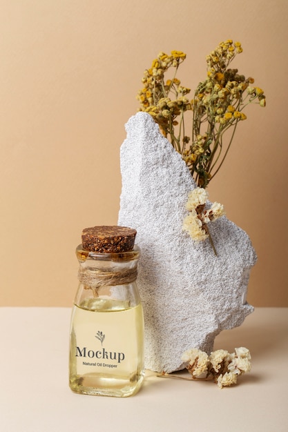 Mockup di imballaggio per contagocce di olio naturale