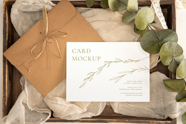 Mockup di invito a nozze d'oro