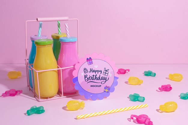 Mockup di invito colorato di compleanno