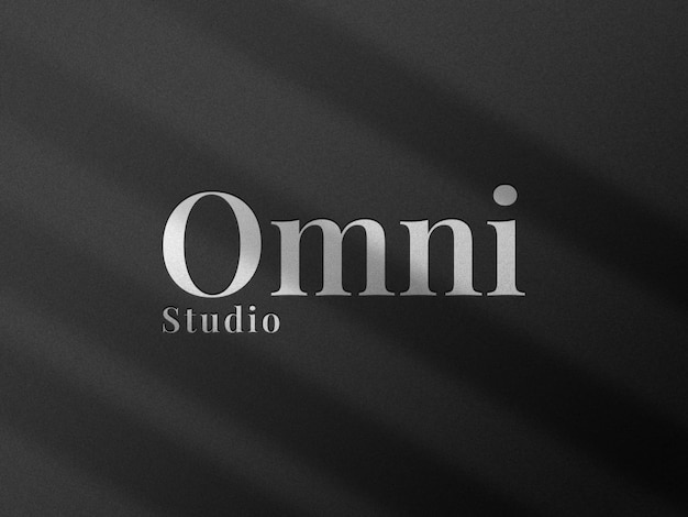 Mockup di logo aziendale inciso con ombra
