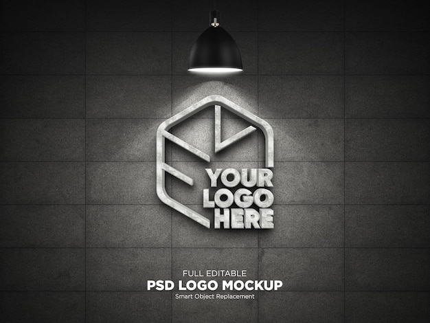 Mockup di logo sotto la lampada sulla parete in ceramica