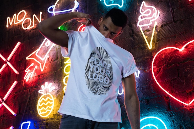 PSD mockup di maglietta