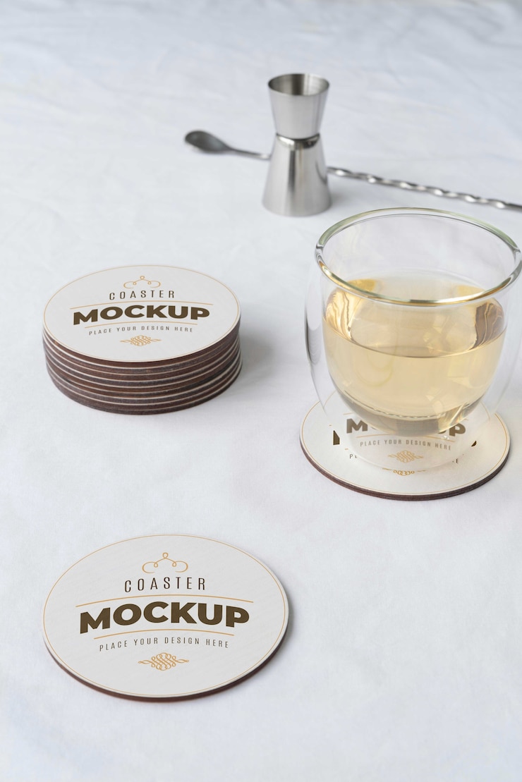 PSD mockup di montagne russe in un contesto reale