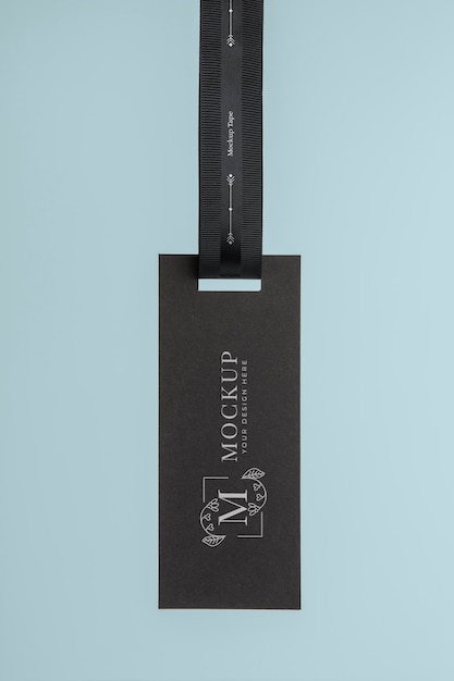 Mockup di nastro di seta in un contesto reale
