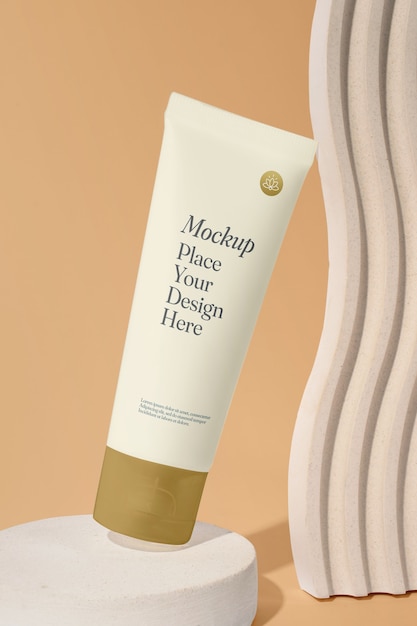 Mockup di prodotti cosmetici con colori pastello