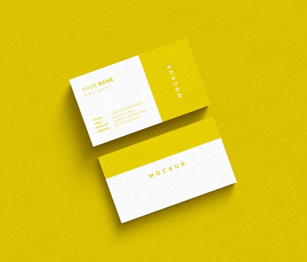 Mockup di scheda da visita gialla