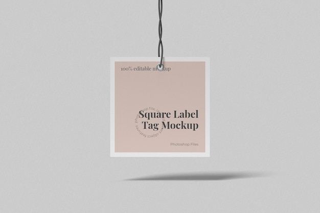 Mockup di tag etichetta quadrata galleggiante