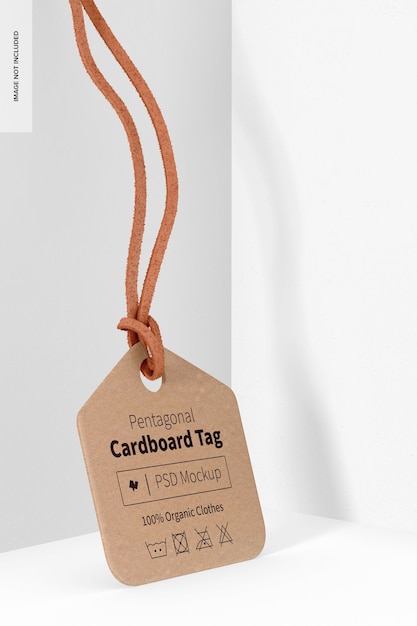 Mockup di tag in cartone pentagonale
