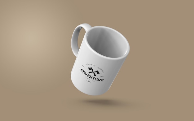 Mockup di tazza PSD di alta qualità pienamente modificabile con Smart Object