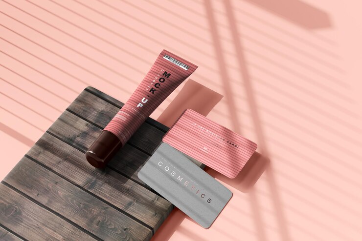 PSD mockup di tubo cosmetico