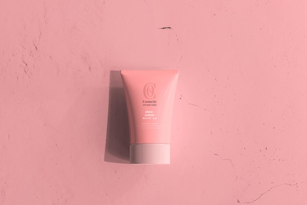 Mockup di tubo crema cosmetica