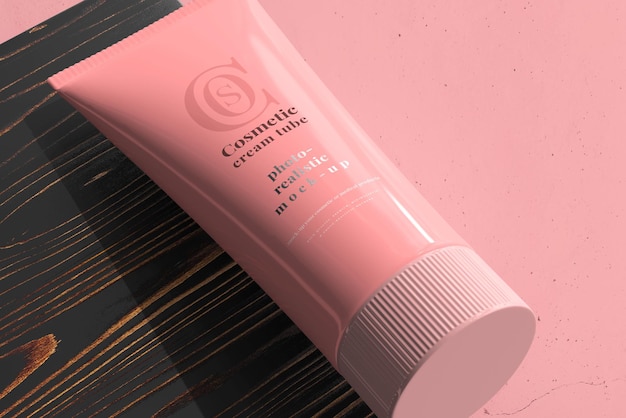 Mockup di tubo crema cosmetica