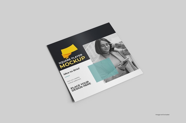 Mockup di volantino quadrato