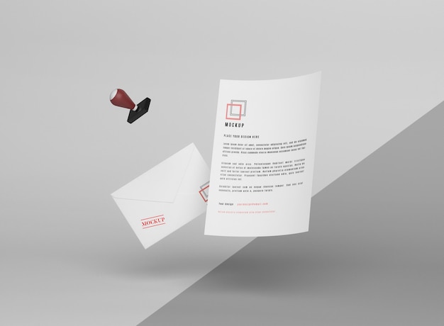 Mockup e timbro di carta levitante