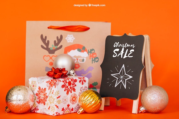 Mockup de elementos de rebajas con diseño de navidad