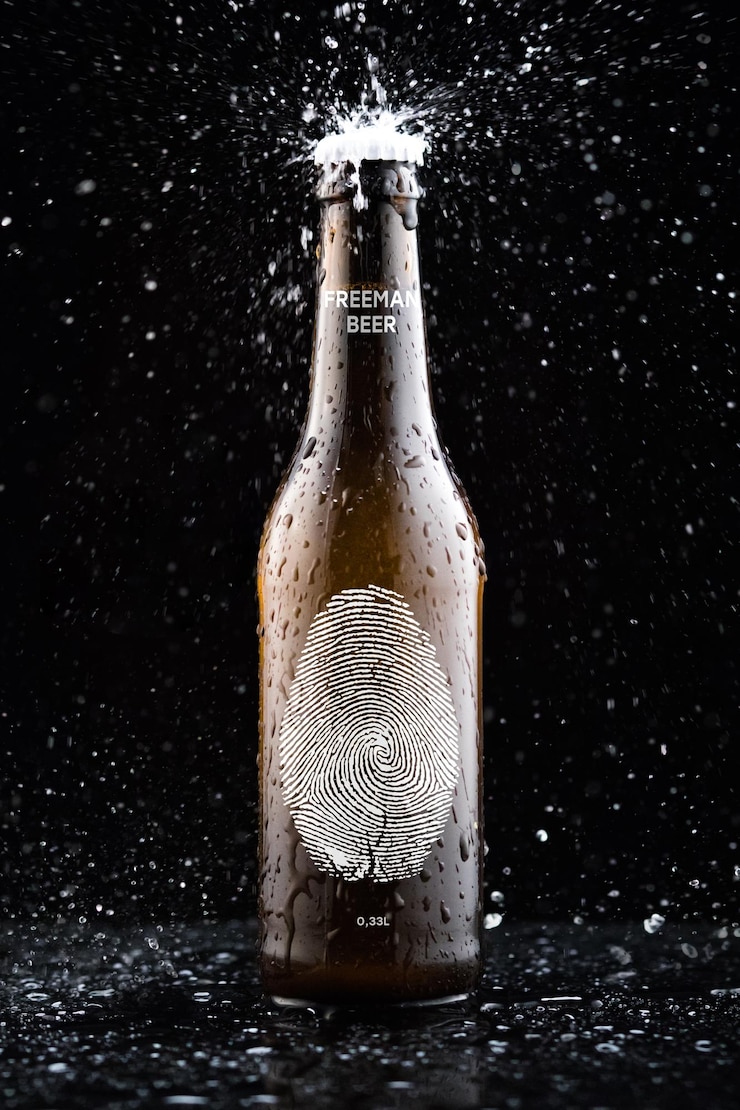 Mockup garrafa de cerveja