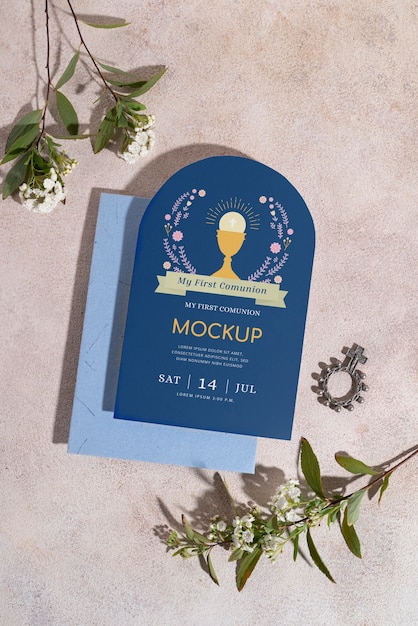 Mockup de invitación de comunión flat lay boy