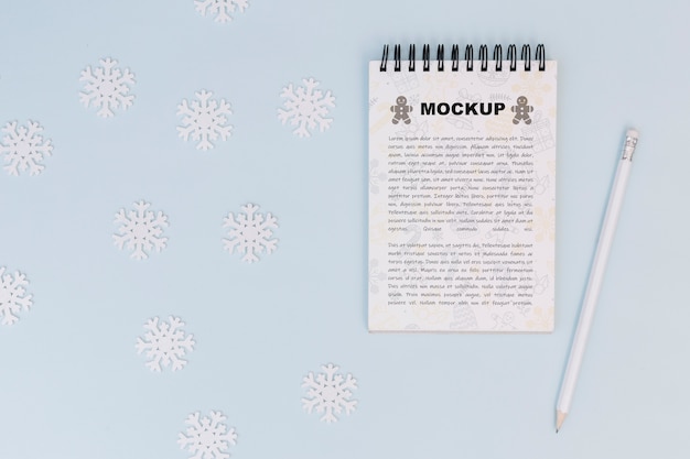 PSD mockup de libreta con concepto de navidad