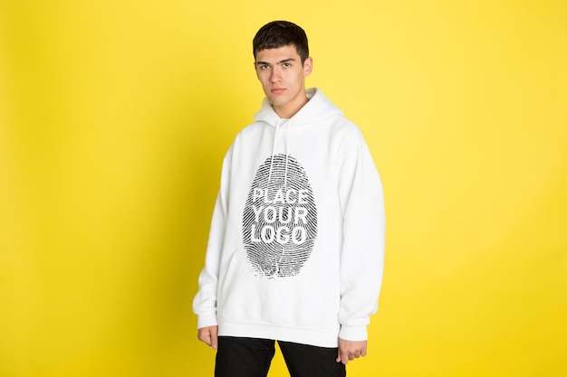 Mockup mikiny s kapucí