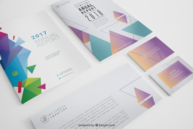 PSD mockup moderno de papelería