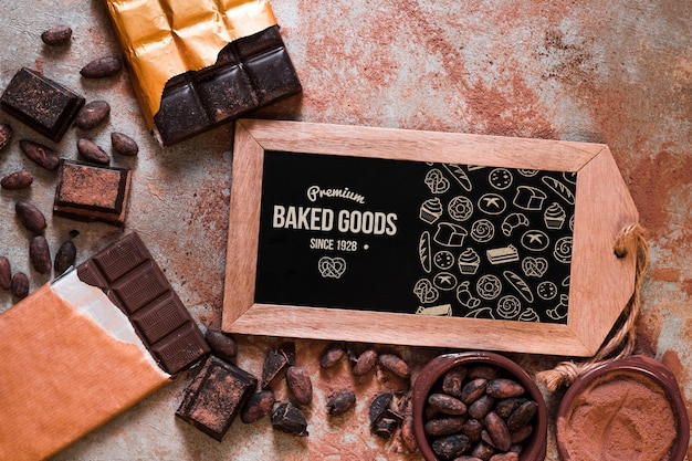 PSD mockup de pizarra con concepto de chocolate