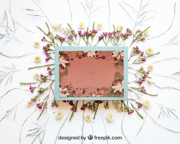 PSD mockup de primavera con marco