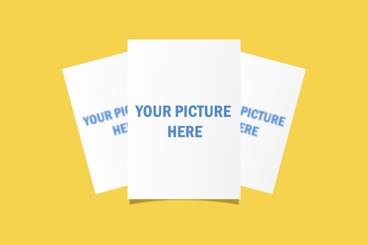 PSD mockup psd grátis três folhas de papel branco com as palavras sua foto aqui nelas