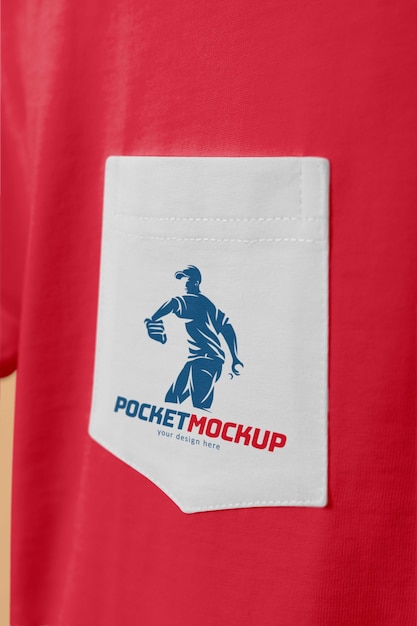 Mockup saku pada t-shirt