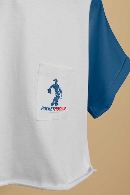 Mockup saku pada t-shirt