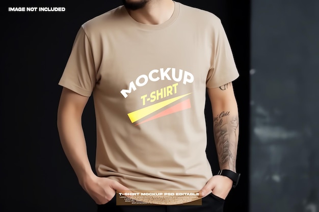 Mockup-t-shirt mit bearbeitbarem smart-objekt im psd-format