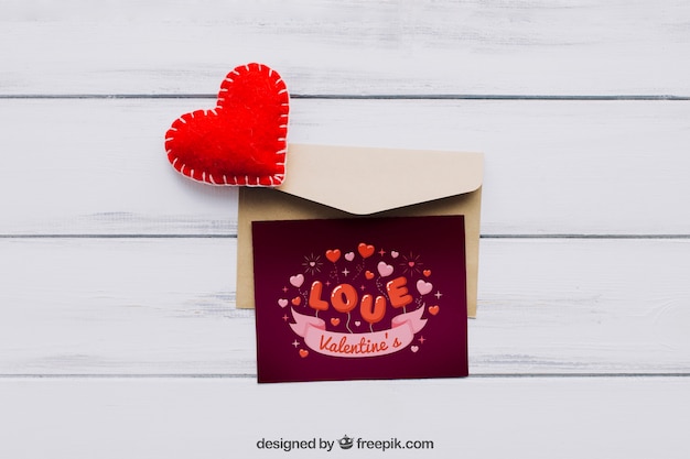 PSD mockup de tarjeta y elementos de san valentín