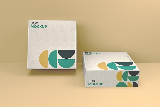 Mockup von zwei quadratischen Boxen, die vor der Kulisse geschlossen sind