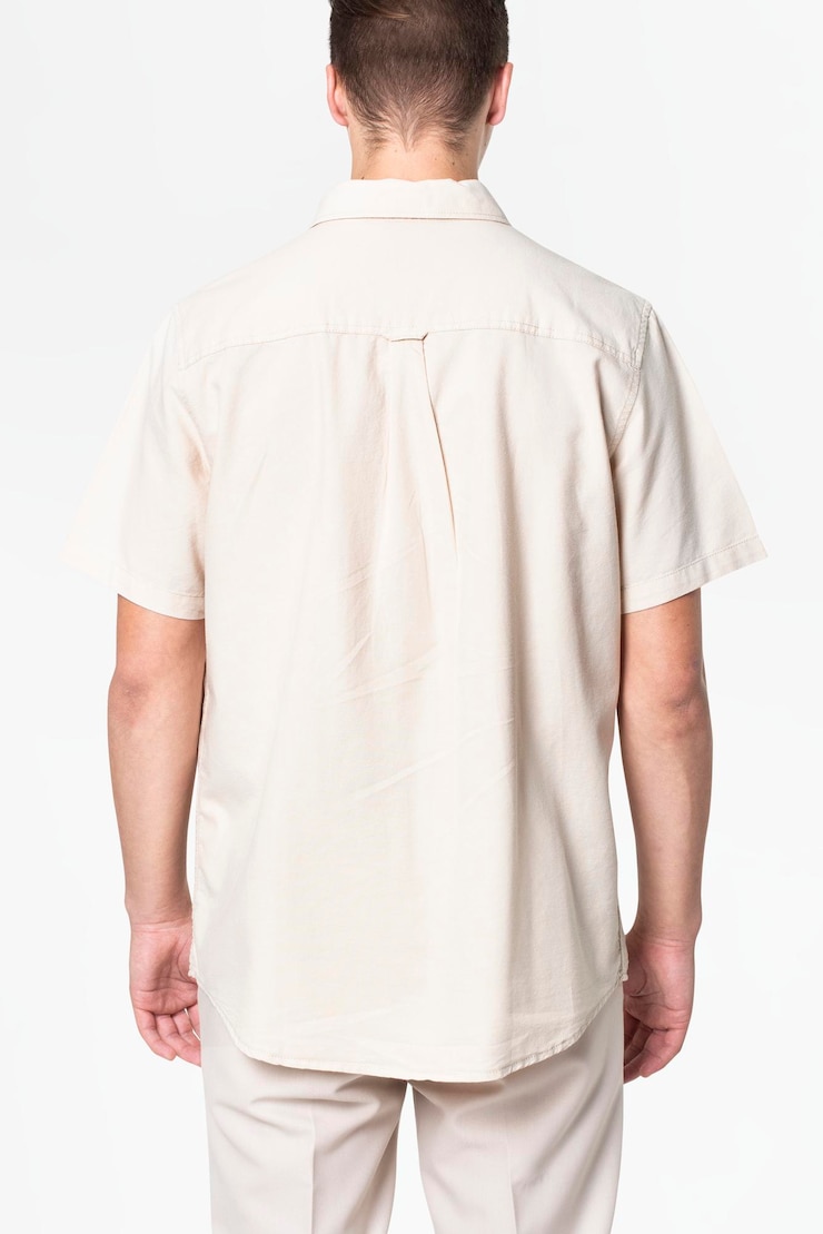 PSD modelagem de camisa psd com calções curtos homens39s uso básico vista traseira
