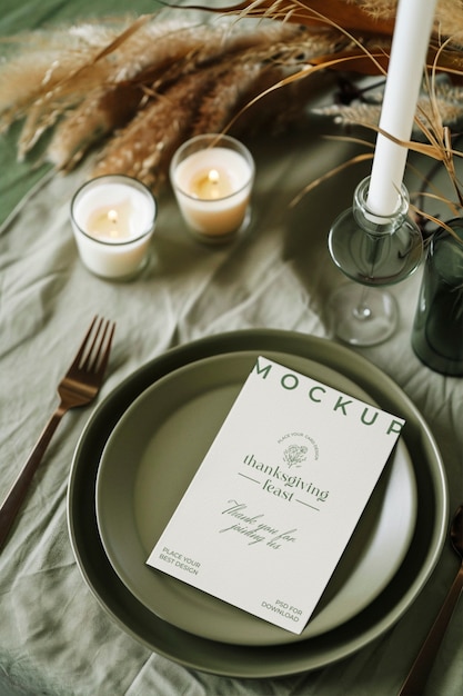 Modèle d'arrangement de la table d'événements verte