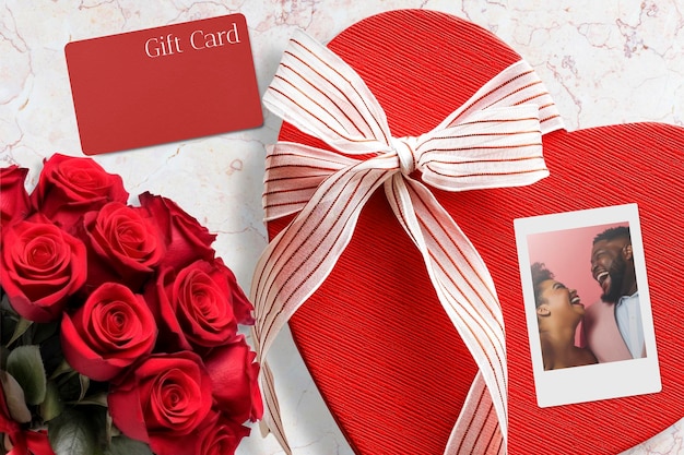 Le modèle de boîte à coeurs de valentine39s psd