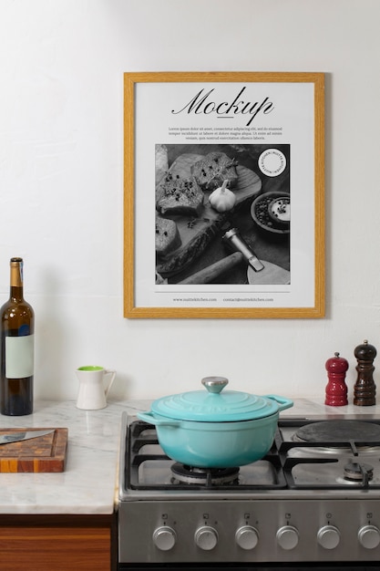 Modèle de cadre sur le comptoir de la cuisine