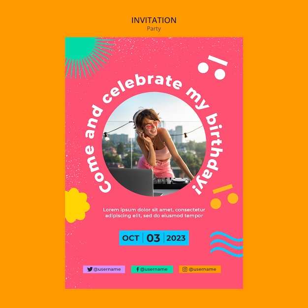 Modèle d'invitation de célébration d'anniversaire design plat