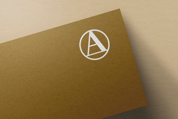Modèle de logo en papier brun