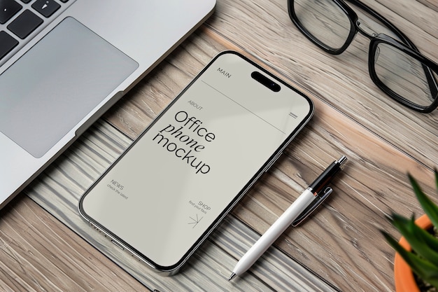 Modèle mobile à l'intérieur