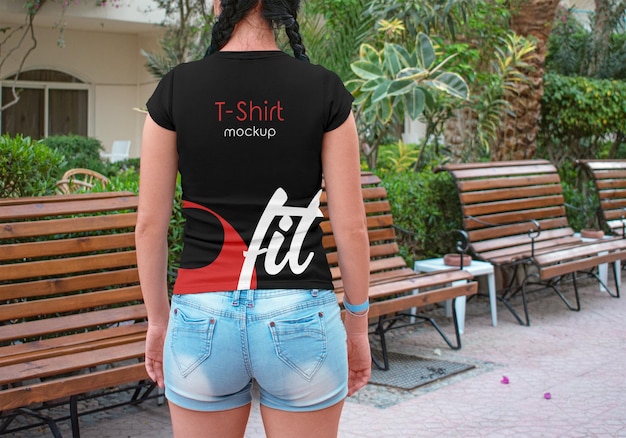 Modèle psd de maquette de t-shirt slim pour femmes