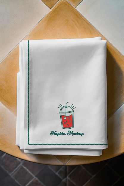 Modèle de serviette brodée
