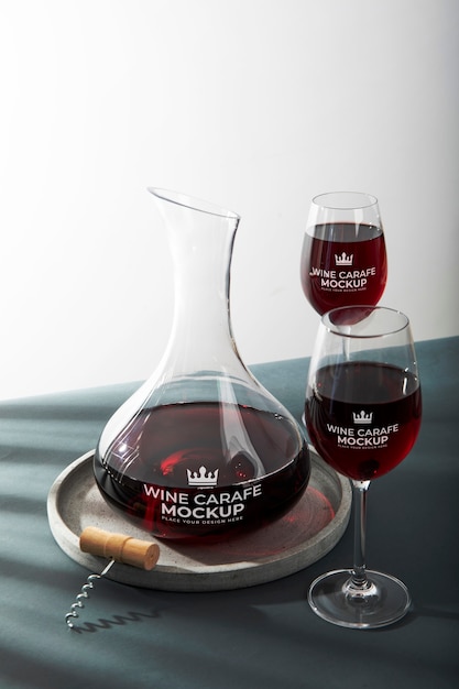 Modell einer Glaskaraffe für Wein