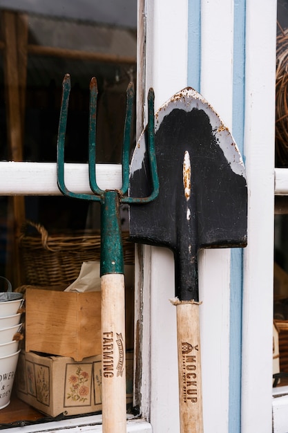 Modell von werkzeugen für die gartenarbeit