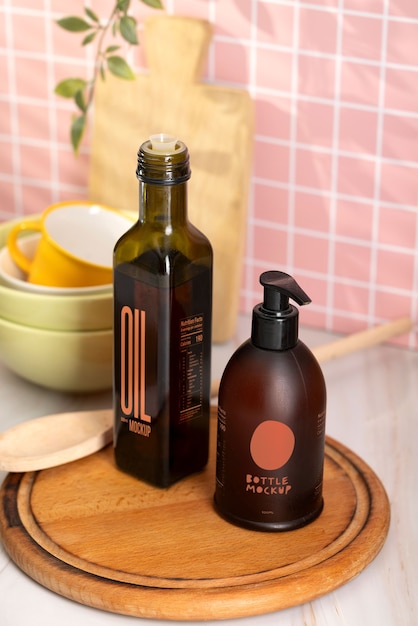 Modello di bottiglia con dispenser.