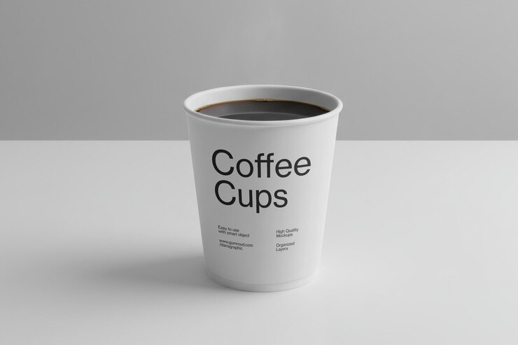 Modello di tazza di caffè con il testo tazze di caffè