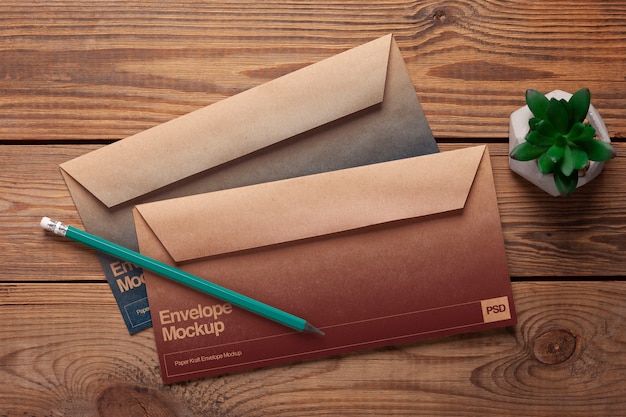 PSD modelo de envelope de papel kraft