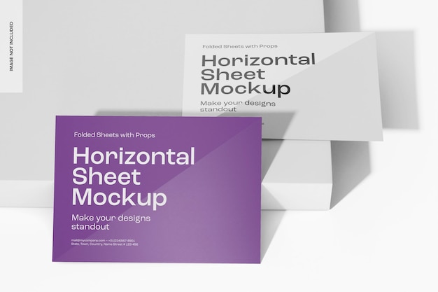 Modelo de folhas horizontais com marcas dobradas